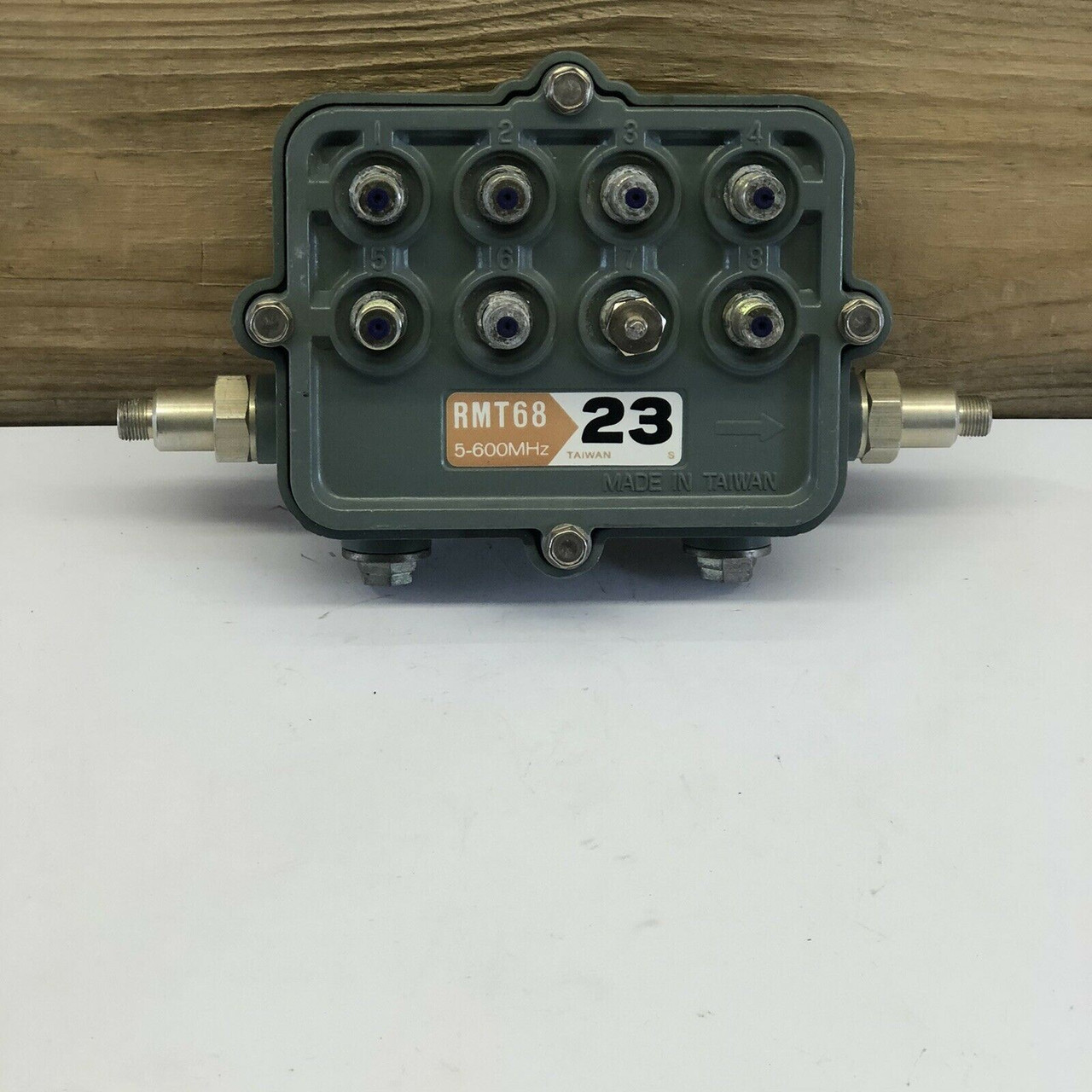 Tap Splitter RMT68-23 Regal 5-600MHz
