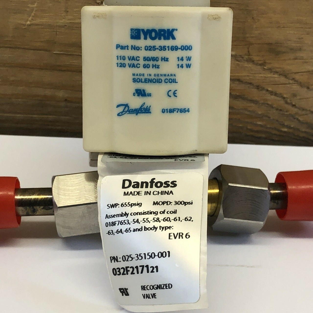 Electrical Solenoid Coil 025-35169-000 York with Valve 032F217121