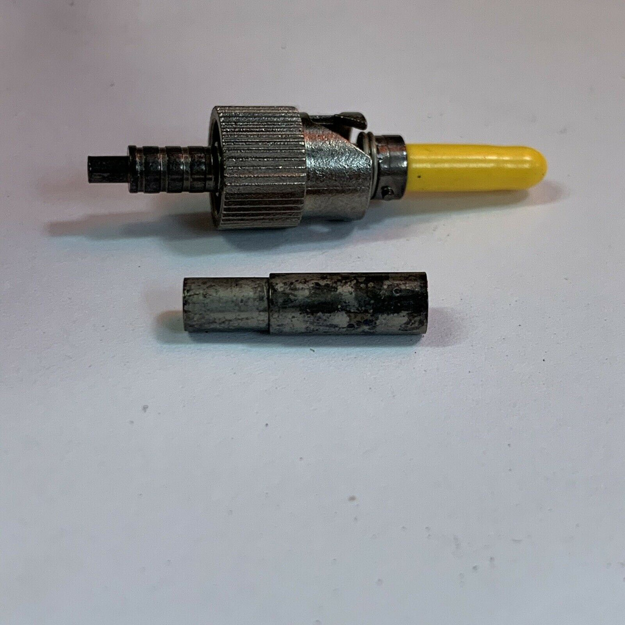 Fiber Optic Connector ASTB-02-126-T2 Suttle ST-SM, 3MM, 900 Micron Buffer