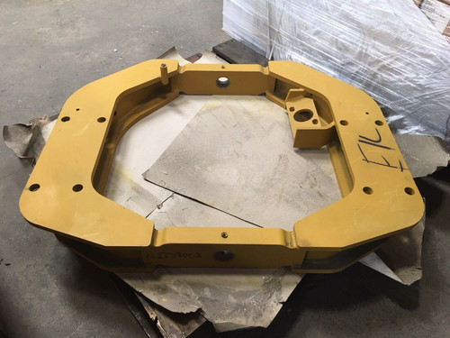 Vehicular Rear Axle Support 1122290C2 Komatsu American Excavator