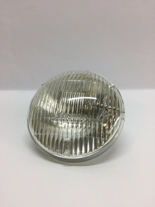 CAT Sealed Beam Headlamp Bulb 1M-5928 Caterpillar 28V CIM 60W D6