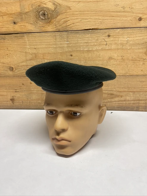Garrison Collection Green Wool Beret RN 87677 Size 6 3/8