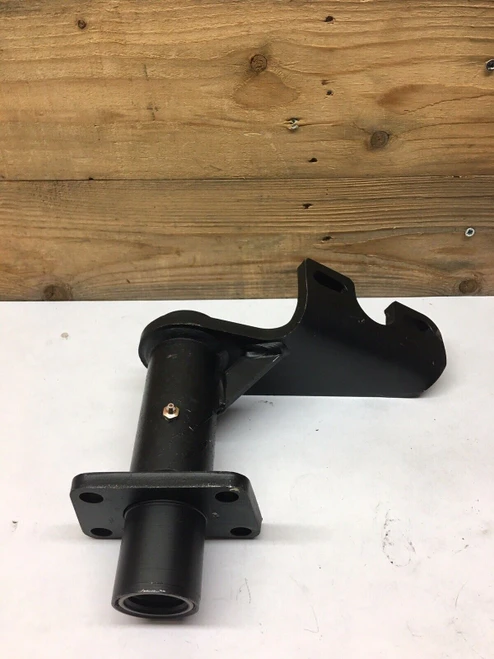 Mounting Bracket 1HA501 Oshkosh
