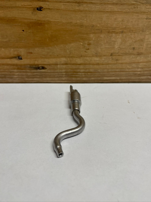 John Deere RE522991 Piston Cooling Orifice Tubing OEM Engine Oil Jet NOS