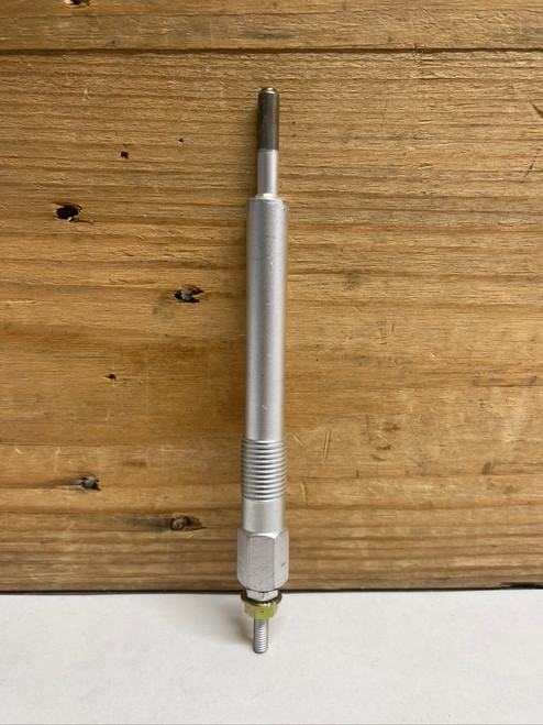 CAT Caterpillar 107-3659 Glow Plug OEM Diesel Engine Starting Heater NOS