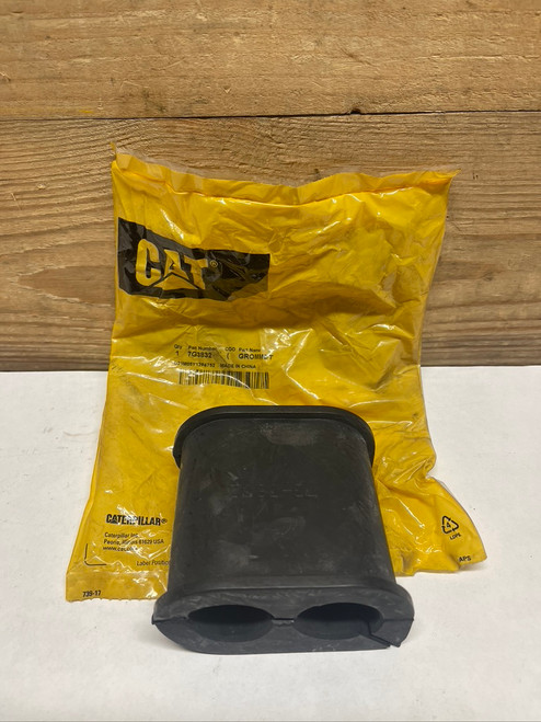 CAT Nonmetallic Grommet 7G-3832 Caterpillar Two Hole Rubber Grommet OEM