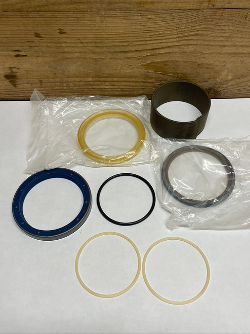 John Deere RE25152 Hydraulic Cylinder Rod Seal Kit OEM Genuine