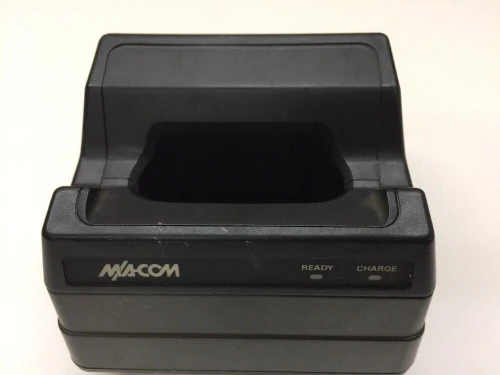 Universal Desk Charger Base BML 161 78/20 M/A-Com Jaguar Radio