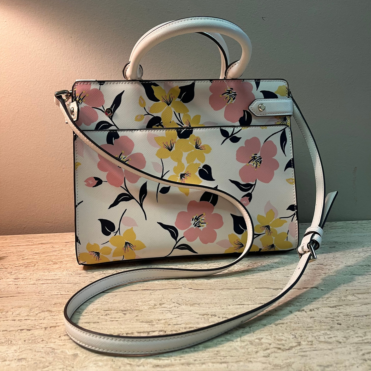 KATE SPADE LILY BLOOMS BUNDLE ? Kate Spade Lily Blooms Satchel main image 3