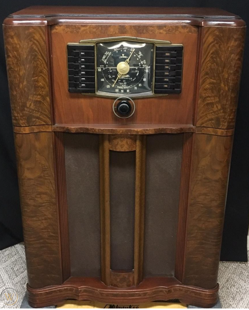 antique zenith radio console