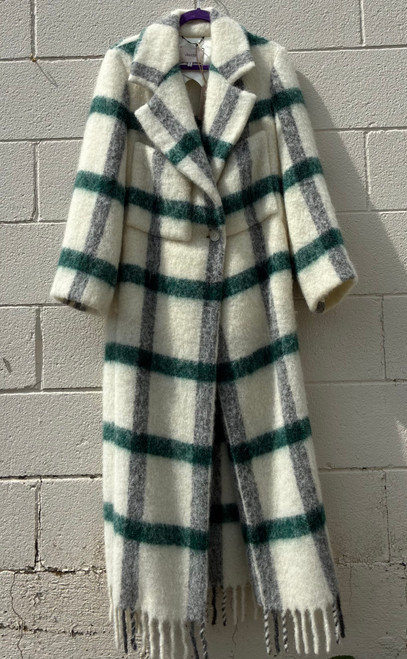 A striking white base with a bold green and black plaid pattern makes this designer maxi coat an instant eye catcher. Luxurious, editorial, and the ultimate statement piece for anyone who loves fashion-forward outerwear!