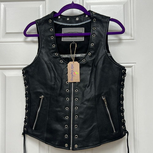 Cool Unik Premium Leather Studded Vest!

Size Small