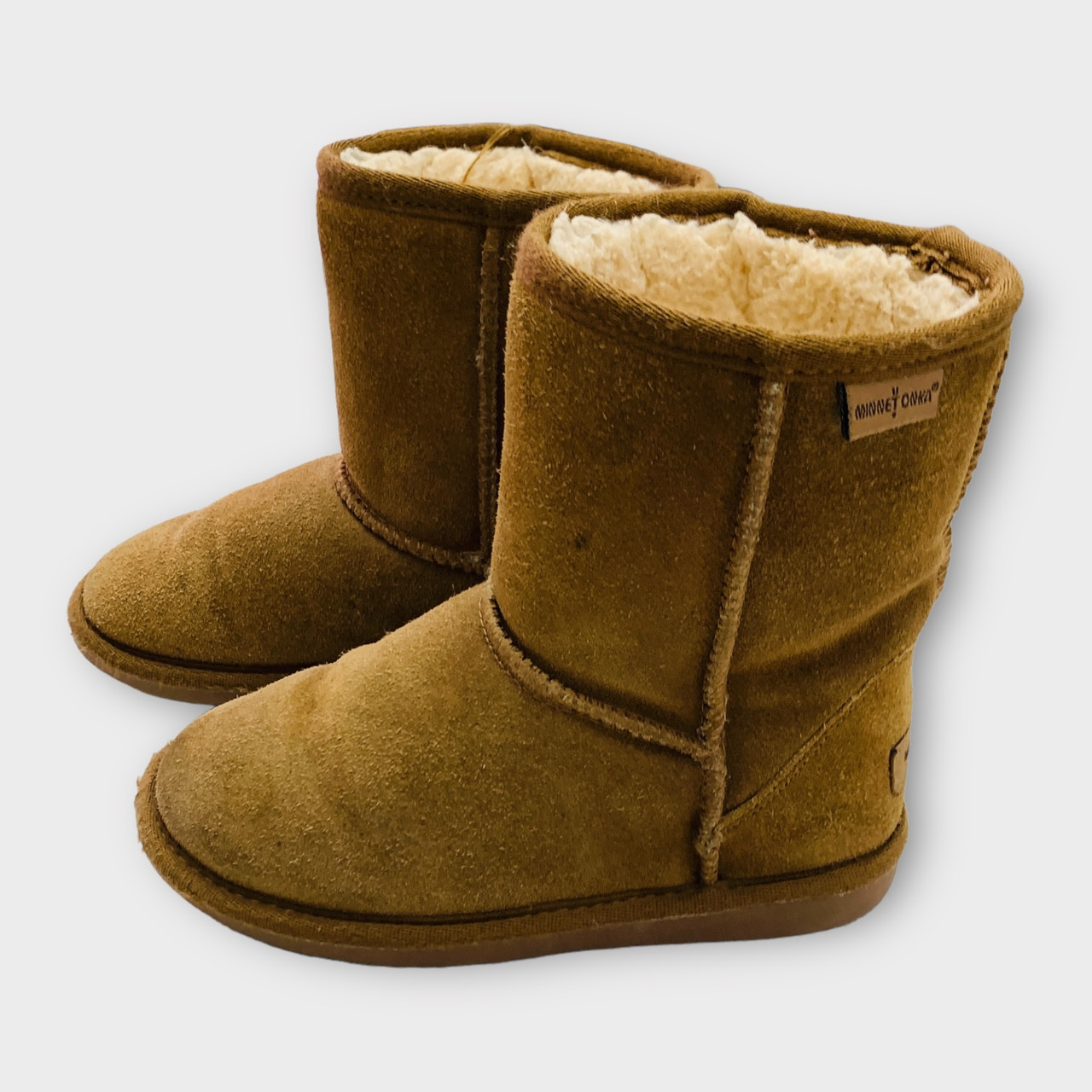 N-Minnetonka, 1, leather suede short boot Thread