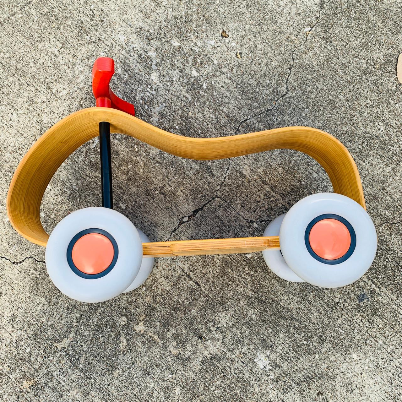 Sirch, wooden Sibis Max ride on car - Thread