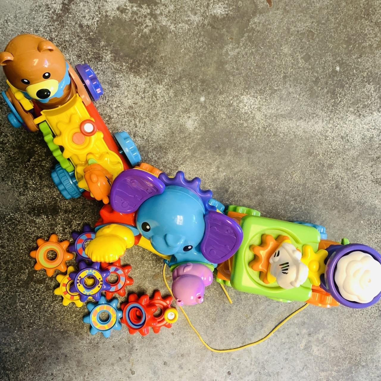 VTech, GearZooz Roll Roar Animal Train Thread - Main Image