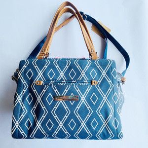 Front of bag Front of bag