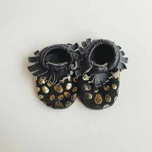 Handmade N-handmade, 2, leather moccasins Handmade N-handmade, 2, leather moccasins