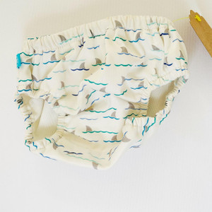 White/Gray Sharks, front