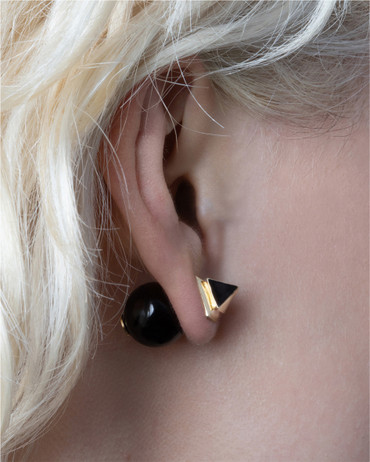 Boucle d’oreille doree laque noire Chris Gold Black