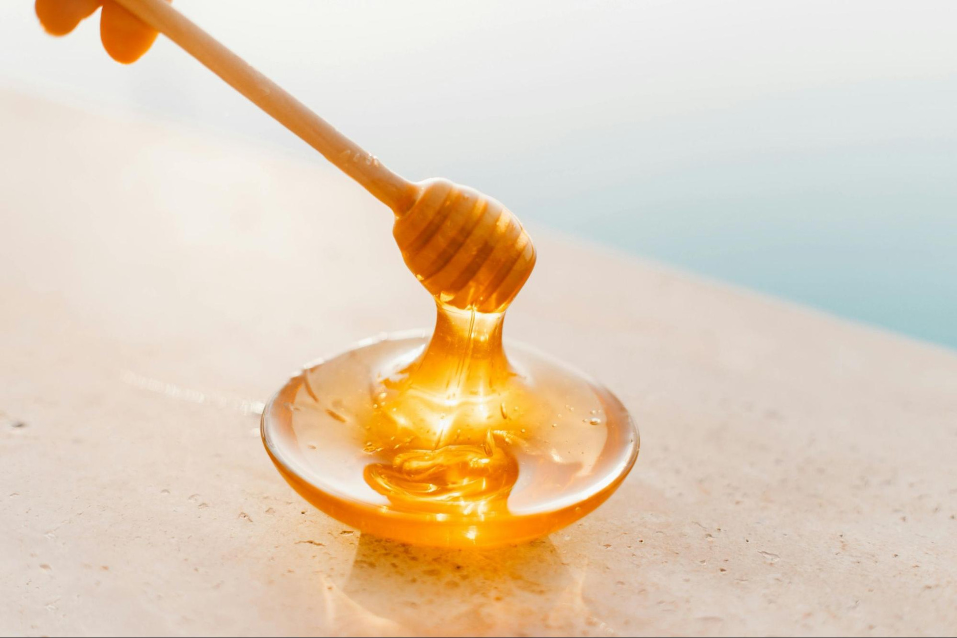 How To Extract Honey - For Newbees thumbnail image