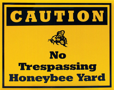 No Trespassing Sign,GF230, Mann Lake Ltd.