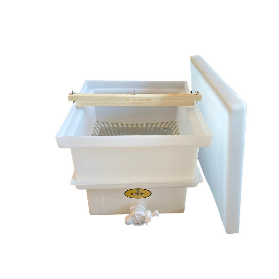 Deluxe Complete Uncapping Tub Kit (Includes tub, cover, frame rest, honey gate, and tub grid), HH245, Mann Lake Ltd.