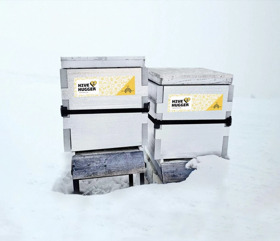 Hive Hugger® 10 Frame Deep + Medium Set: Crown + Wrap High Density,HD771, Mann Lake Ltd.