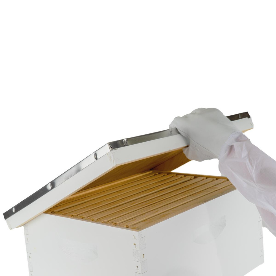 Assembled 9 5/8" Deep Hive Kit with Plastic Coated Foundation and Assembled Frames,Z194, Mann Lake Ltd. Assembled 9 5/8" Deep Hive Kit with Plastic Coated Foundation and Assembled Frames,Z194, Mann Lake Ltd.