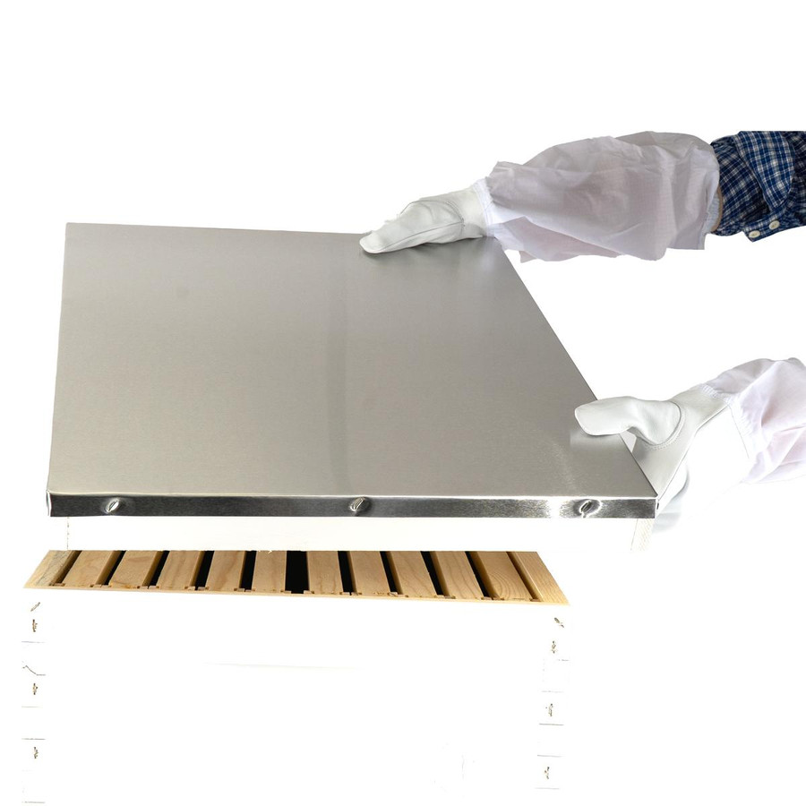 Assembled 9 5/8" Deep Hive Kit with Plastic Coated Foundation and Assembled Frames,Z194, Mann Lake Ltd. Assembled 9 5/8" Deep Hive Kit with Plastic Coated Foundation and Assembled Frames,Z194, Mann Lake Ltd.