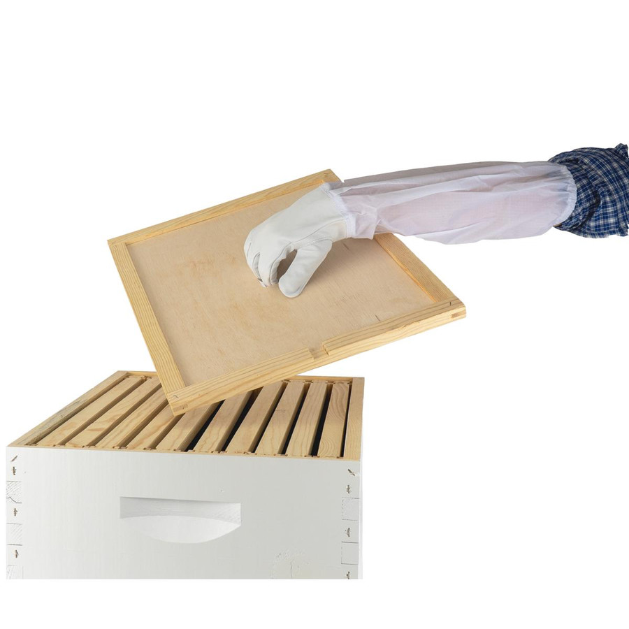 Assembled 9 5/8" Deep Hive Kit with Plastic Coated Foundation and Assembled Frames,Z194, Mann Lake Ltd. Assembled 9 5/8" Deep Hive Kit with Plastic Coated Foundation and Assembled Frames,Z194, Mann Lake Ltd.