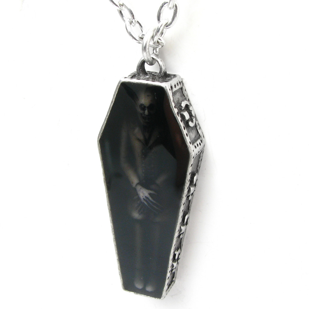 P183 - Nosferatu's Rest Pendant