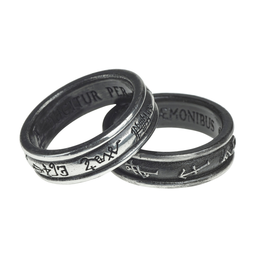 R212 - Demon Black & Angel White Ring