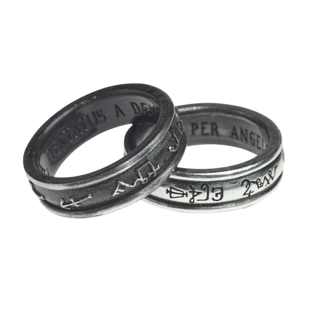 R212 - Demon Black & Angel White Ring