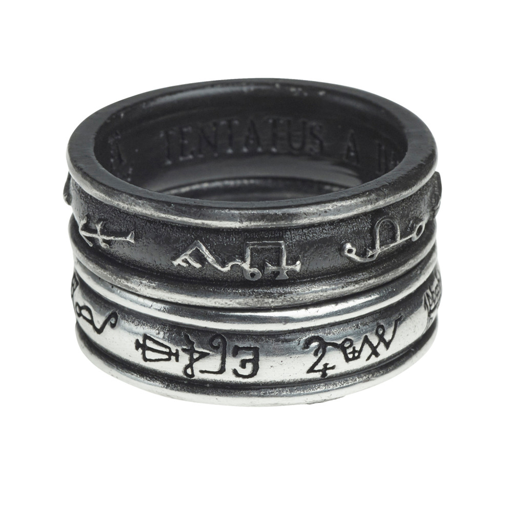 R212 - Demon Black & Angel White Ring