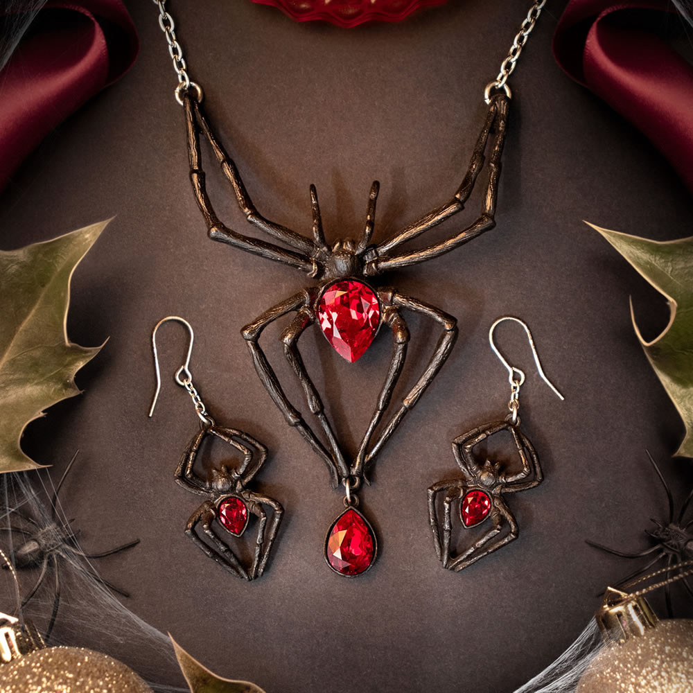 ALCHEMY GOTHIC: ブラック・ウィドウ BLACK WIDOW Black Widow Spider Earrings with Red Crystals by Alchemy Gothic