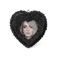 SA21 - Small Black Rose Heart Photo Frame