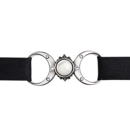 P810 - Triple Goddess Choker