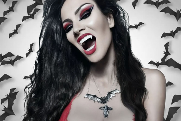 Halloween Jewelry: Elevate Your Style With Gothic Glam