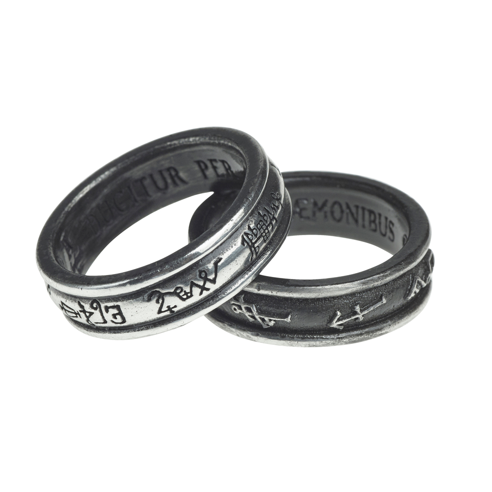 R212 - Demon Black & Angel White Ring - Alchemy of England