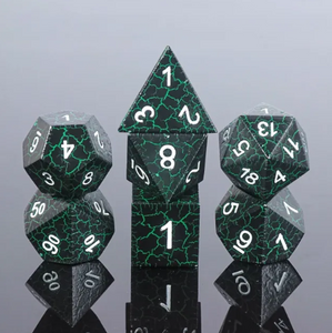 Radioactive Crackle Metal Dice Poly 7ct