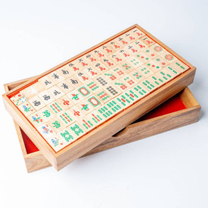 MahJong - Wooden Tile With Box