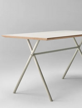 Mesa de escritório Bai