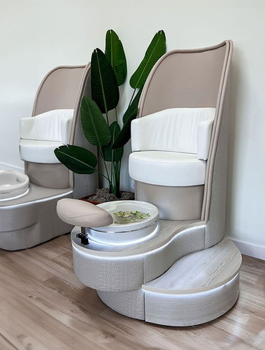 Eclipse Chair in Salon Setting by Belava