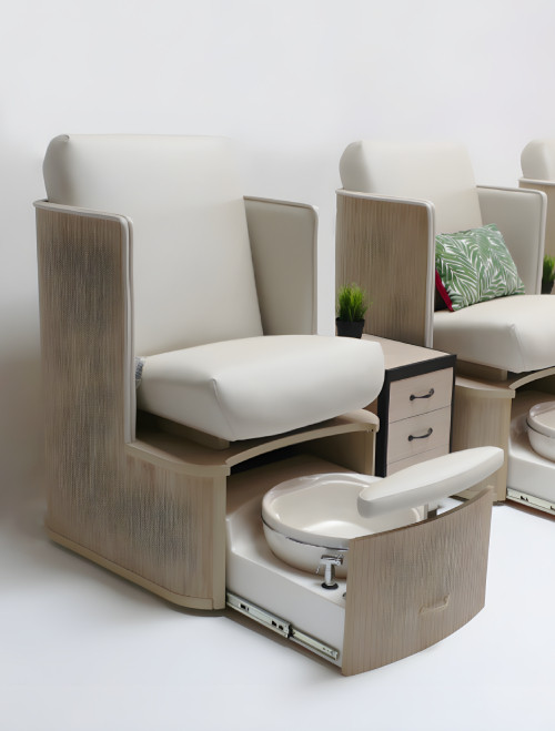 Dorset Chair with Plumbing in Salon Setting