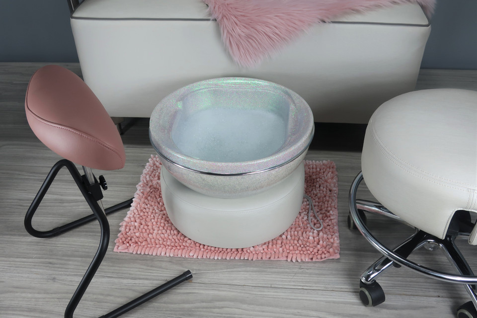 Round Bolster to elevate foot spa by Belava