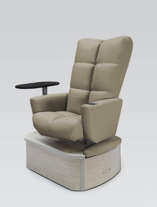 Impact seat swivels 360 degrees