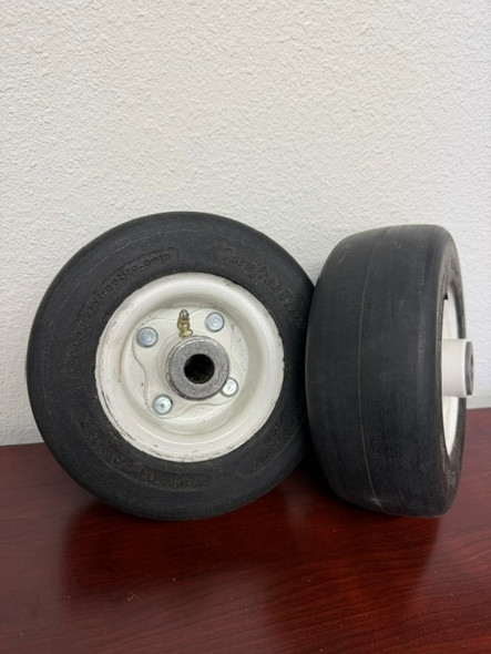 8/3.00-4 (8" x 3") Wheel Assembly with 4" Centered Hub | Set of 2