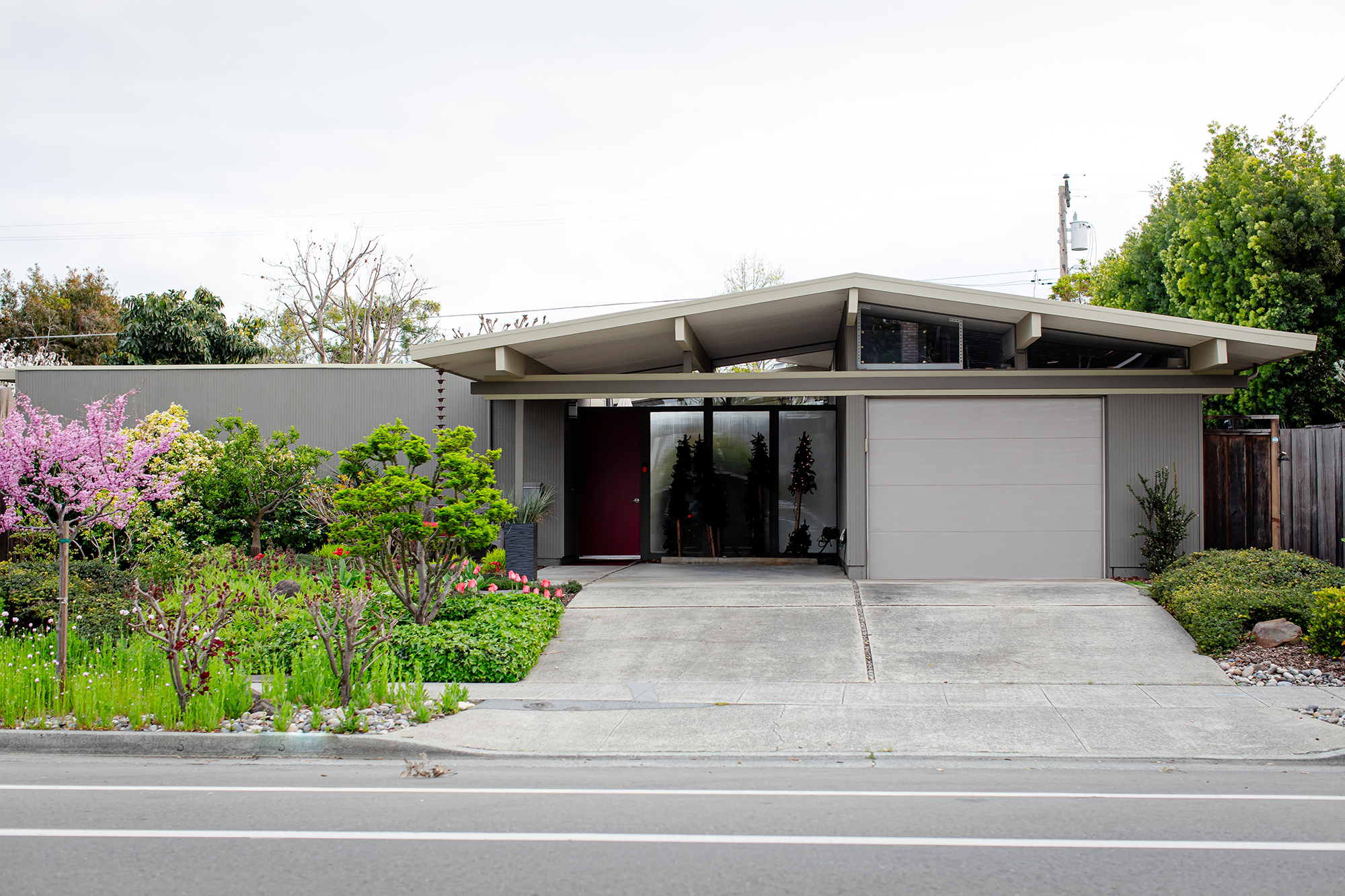 The Mid-Century Modern Revival Isn’t Just a Trend