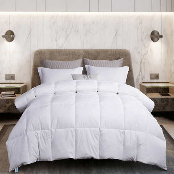 Martha Stewart White Goose Feather and Down Duvet