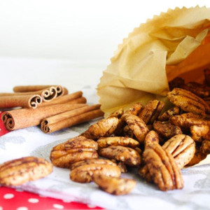 Maple and Cinnamon Glazed Pecans 1